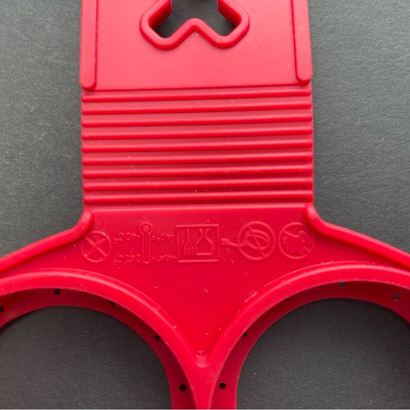 Flippin Fantastic Perfect Pancake Maker Pan Flip Egg Omellete Non Stick Silicone - Picture 2 of 9